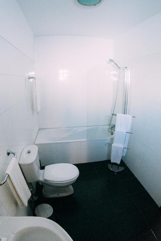 Arts In Apartments Pina Funchal  Luaran gambar